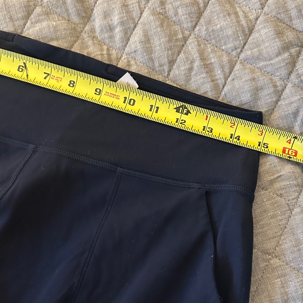 Lululemon Navy Leggings relaxed jogger style women’s size 10 - Picture 8 of 9